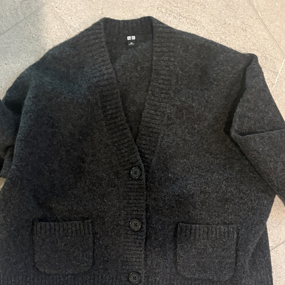 Uniqlo Soufflé warm cardigan - Picture 7 of 7